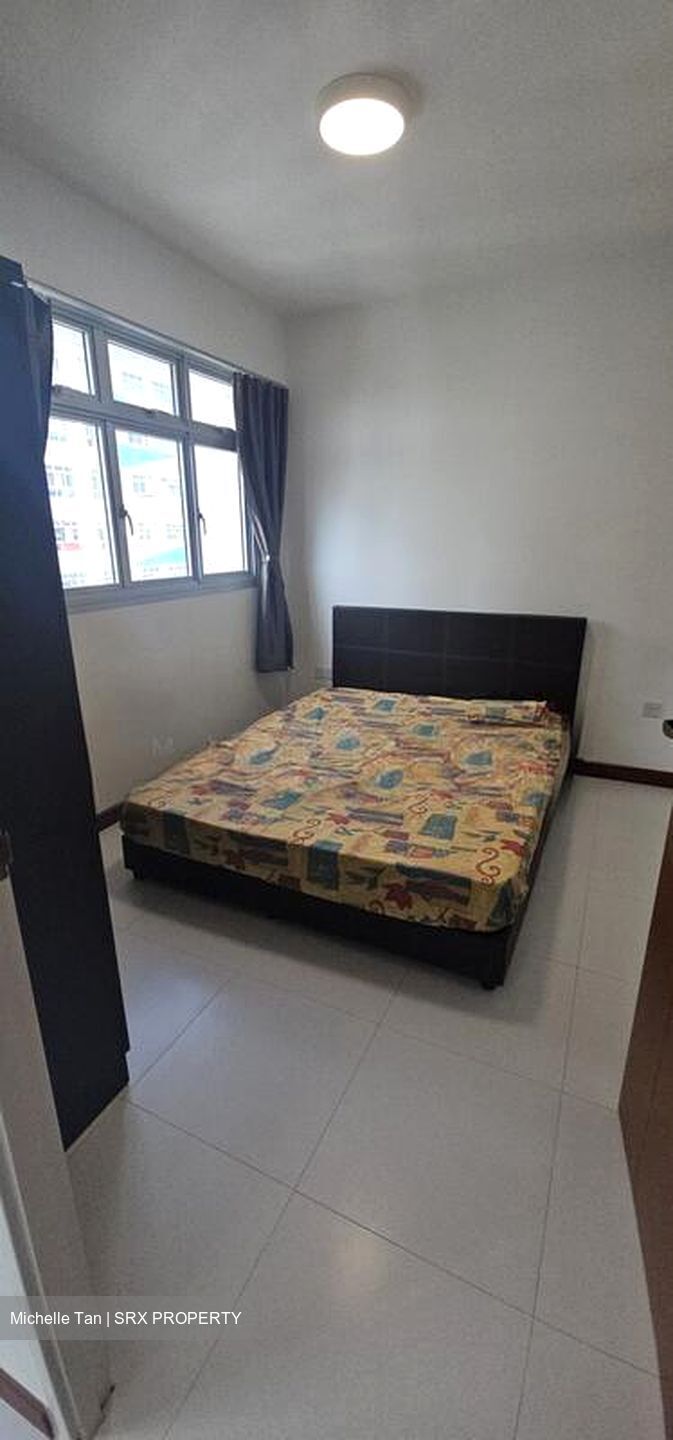 Sengkang West Way (Sengkang),  #565924001